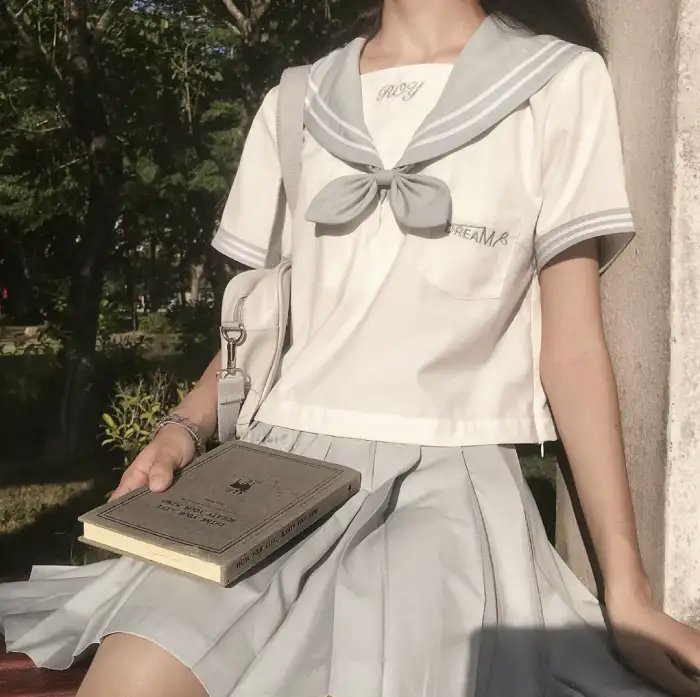 艾拉娜·格雷泽:人类魔法